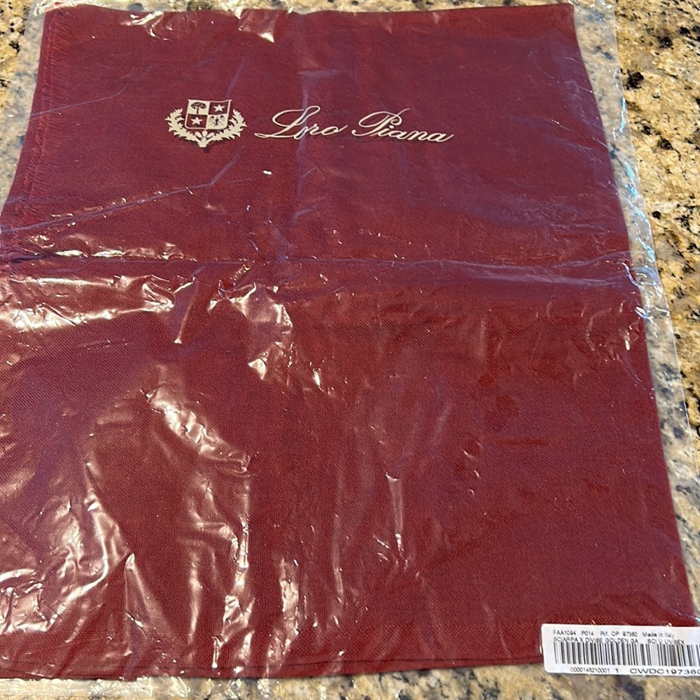 Cashmere LP Scarf
